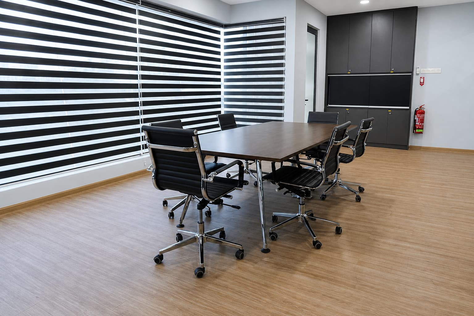 Energy Workforce Group: Office & Loose Furniture Works, photograph 3